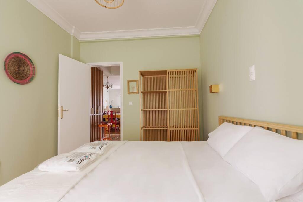 Iphigenia 2 Bedroom Retro Downtown Apartment Athens Exterior photo